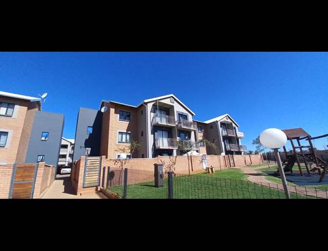 2 BEDROOM APARTMENT FOR SALE IN ROODEPLAAT DAM